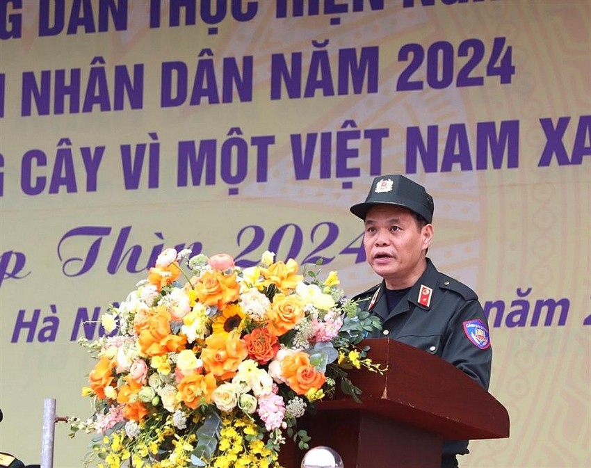 Tư lệnh Lê Ngọc Châu phát biểu tại buổi Lễ.