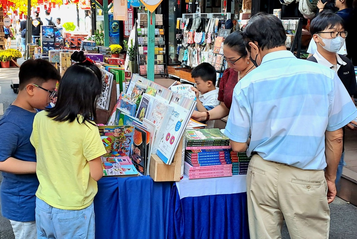 Hội sách xuyên Việt: Hơn 16.000 tựa sách trưng bày với giá ưu đãi