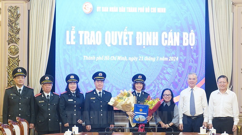 Bà Đinh Thị Thu giữ chức vụ Phó Chánh Thanh tra TP.HCM