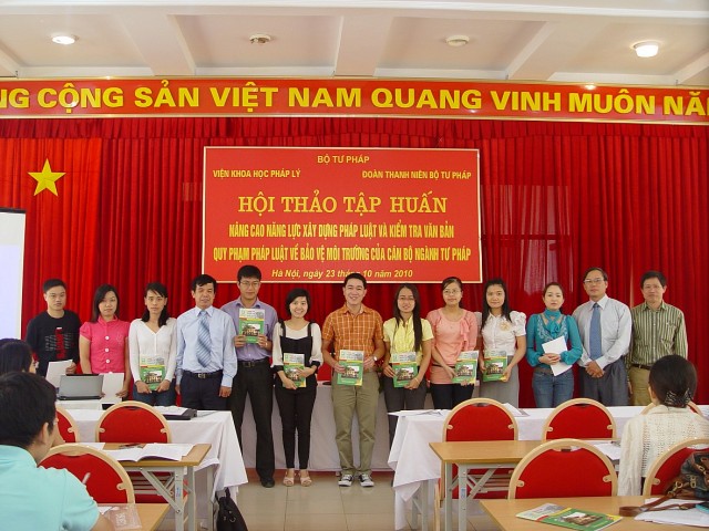 Đoàn TNCS Hồ Chí Minh - Dấu ấn từ những phong trào tình nguyện