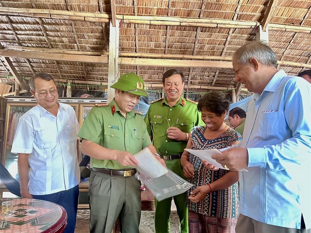 Bộ Công an triển khai xây dựng 1.290 căn nhà tặng hộ nghèo tại tỉnh Trà Vinh