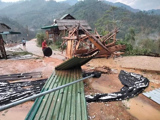 nghe an mua da gay thiet hai nang tai huyen bien gioi ky son