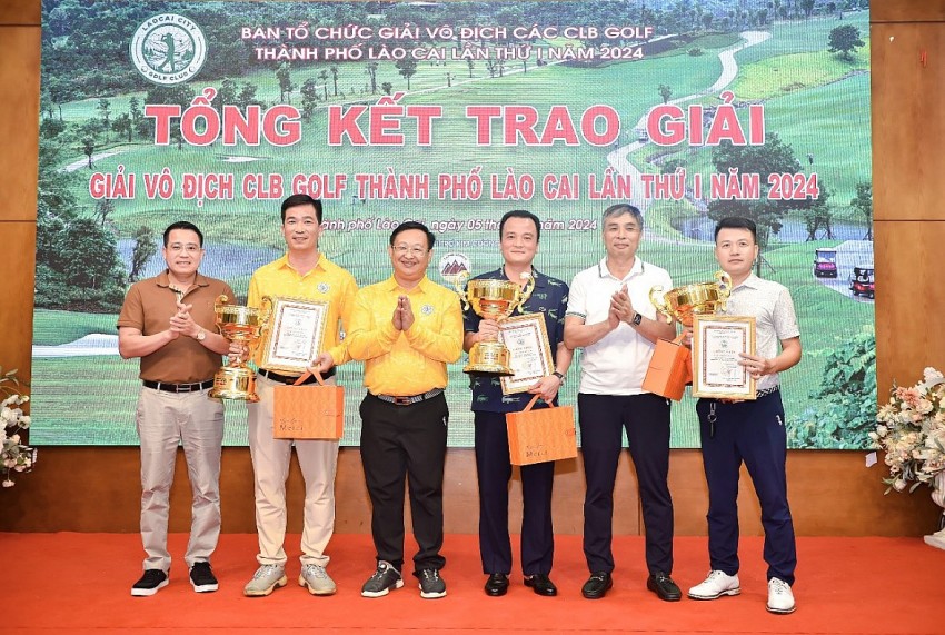 Gần 100 vận động viên tham gia Giải Golf thành phố Lào Cai, lần thứ I, năm 2024