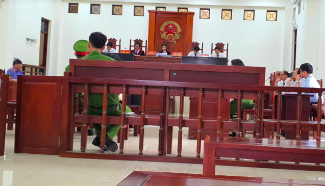 Mở lại phiên tòa xét xử vụ “Lừa đảo chiếm đoạt tài sản” ở Bắc Giang.