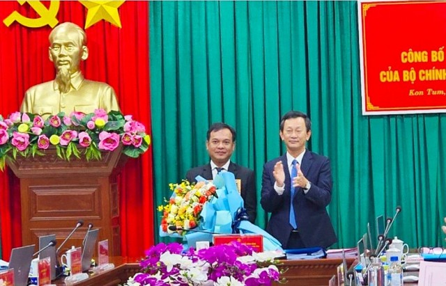 Ông U Huấn giữ chức Phó Bí thư Tỉnh ủy Kon Tum