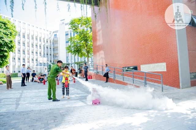 Công an TP Hà Nội khuyến cáo kỹ năng phòng, chống tai nạn cho trẻ em trong dịp hè