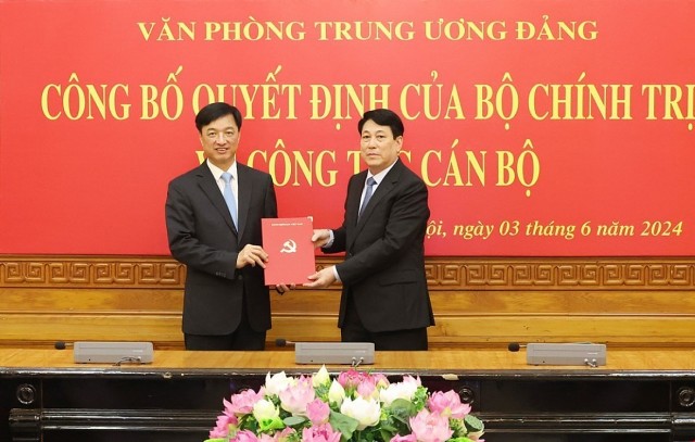 Thượng tướng Nguyễn Duy Ngọc giữ chức Chánh văn phòng Trung ương Đảng