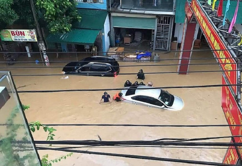 Bộ Công an yêu cầu Thủ trưởng các đơn vị tập trung khắc phục hậu quả mưa lũ, chủ động ứng phó thiên tai