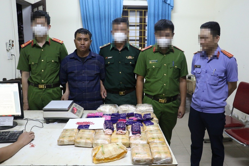 Nghệ An: Triệt xóa đường dây ma túy xuyên quốc gia, thu giữ hơn 20kg ma túy
