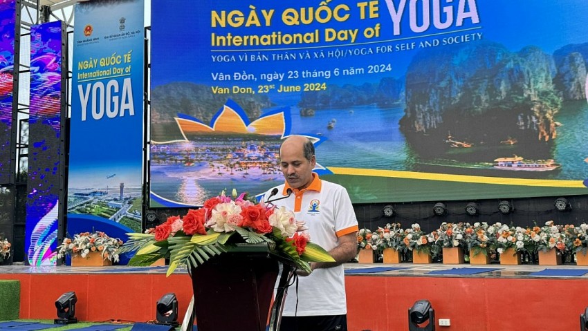 Quảng Ninh: Hơn 1.300 vận động viên tham gia ngày Quốc tế Yoga lần thứ 10