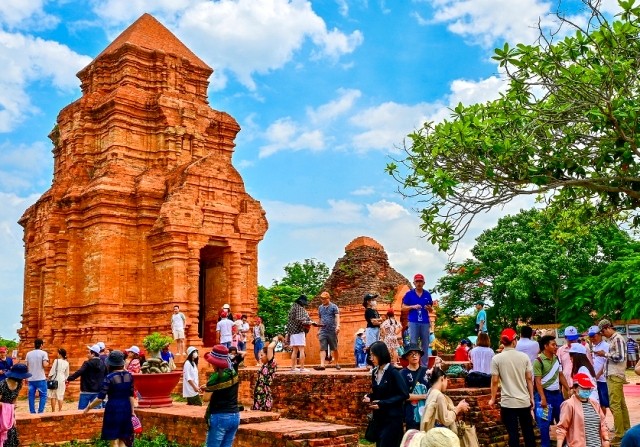 Bình Thuận đón hơn 4,5 triệu lượt khách