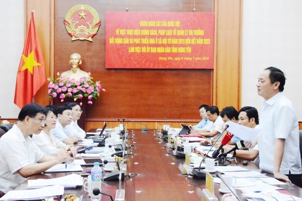 Chủ tịch UBND tỉnh Hưng Yên Trần Quốc Văn phát biểu tại buổi Giám sát chuyên đề của Quốc hội (ảnh Vi Ngoan)