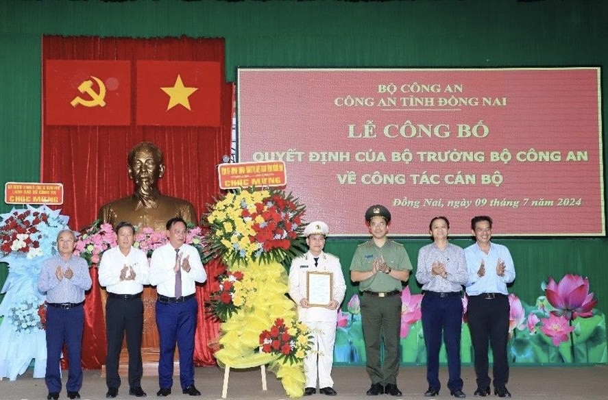 Thượng tá Lê Mạnh Hùng làm Phó Giám đốc Công an tỉnh Đồng Nai