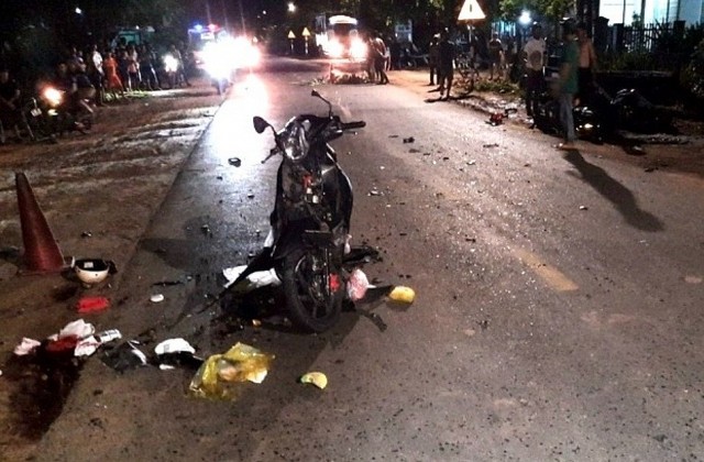 Gia Lai: Sau cú va chạm mạnh giữa 2 xe máy, 4 người thương vong