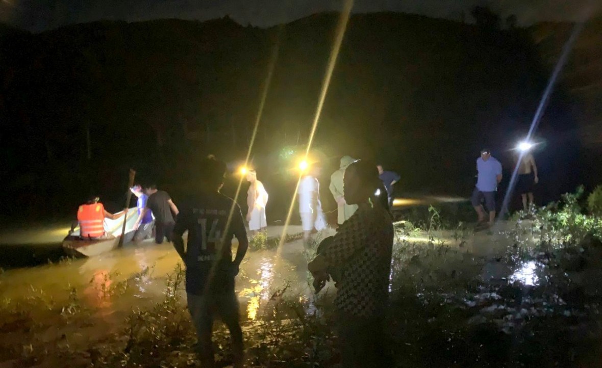 Nghệ An: Tìm thấy thi thể hai phụ nữ bị nước cuốn trôi