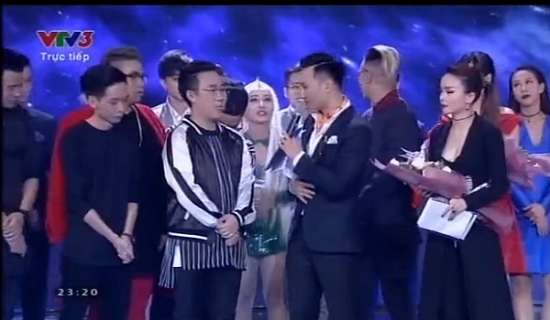 Liveshow 2 The Remix 2016: Trung Qu&acirc;n dừng cuộc chơi, Noo Phước Thịnh dẫn đầu
