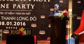 Vang Thanh Long Đỏ nhận cúp vàng sản phẩm được yêu thích ASEAN 2015
