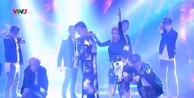Trực tiếp Liveshow 3 The Remix: Team Ho&agrave;ng Th&ugrave;y Linh chiến thắng gi&agrave;nh 50 triệu