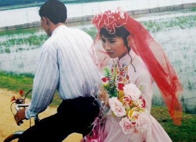 Bồi hồi ngắm lại chùm ảnh: Đám cưới Việt qua các thời kỳ