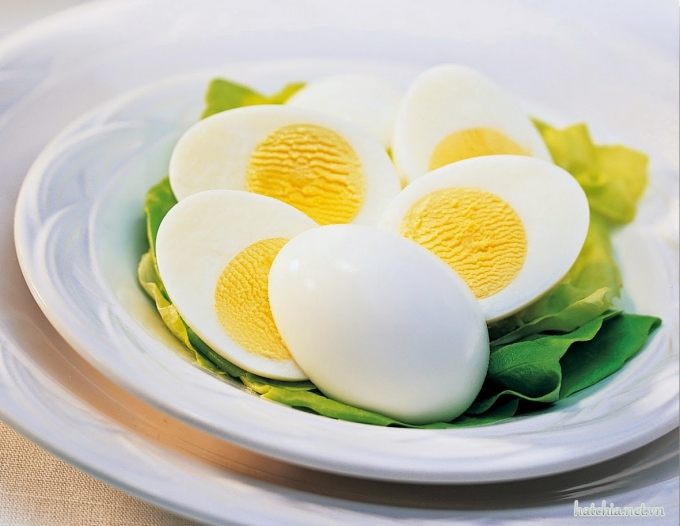 Trứng g&agrave; chứa chất&nbsp;Omega 6 kh&ocirc;ng tốt cho ng&agrave;y lạnh.