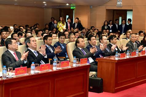 Thủ tướng Nguyễn Xu&acirc;n Ph&uacute;c v&agrave; c&aacute;c đại biểu dự hội nghị. (Ảnh: VGP/Nhật Bắc)