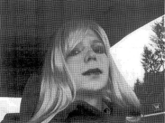 Bức ảnh năm 2010 của b&agrave; Chelsea Manning. (Ảnh: Reuters)