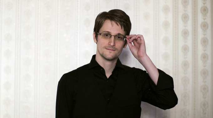 Cựu nh&acirc;n vi&ecirc;n t&igrave;nh b&aacute;o Mỹ Edward Snowden. (Ảnh: AFP)
