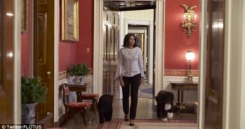 Bà Michelle Obama cùng chó cưng đi dạo lần cuối tại Nhà Trắng