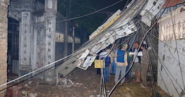 Những hình ảnh đầu tiên tại hiện trường vụ nổ làm 2 cháu bé tử vong, nhiều người bị thương tại Bắc Ninh
