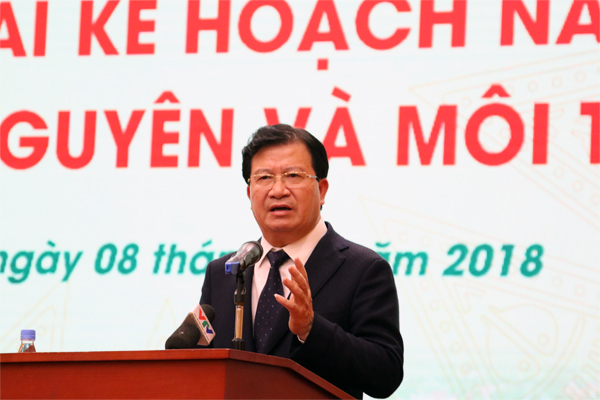 Ph&oacute; Thủ tướng Trịnh Đ&igrave;nh Dũng ph&aacute;t biểu chỉ đạo hội nghị. (Nguồn; Vietnamnet).