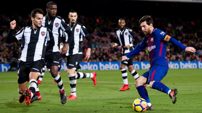 Messi chỉ xếp thứ 6 trong cuộc đua chiếc gi&agrave;y v&agrave;ng. (Ảnh: Reuters)