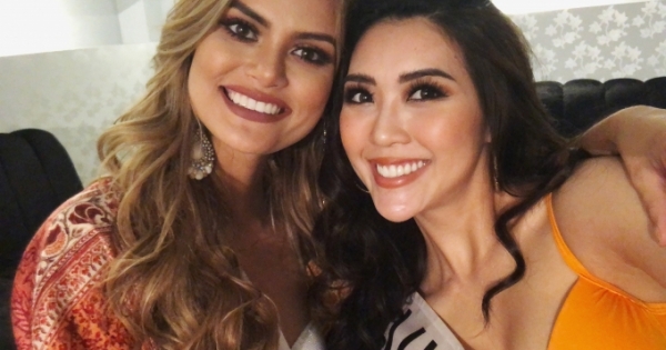 Tường Linh thân thiết với đại diện Venezuela, Thái Lan tại Hoa hậu Liên Lục Địa