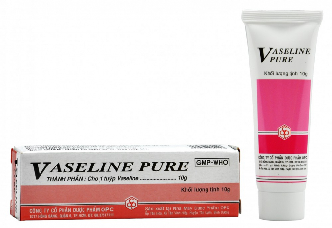 Sản phẩm mỹ phẩm Vaseline Pure của C&ocirc;ng ty Cổ phần dược phẩm OPC ghi nh&atilde;n kh&ocirc;ng đầy đủ nội dung (h&igrave;nh ảnh minh họa cho l&ocirc; sai phạm)