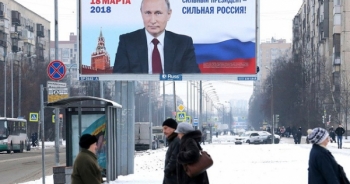 Tổng thống Putin nhận gấp 5 lần chữ ký ủng hộ cần để tranh cử