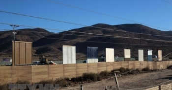 Mỹ đẩy nhanh việc xây dựng bức tường biên giới với Mexico