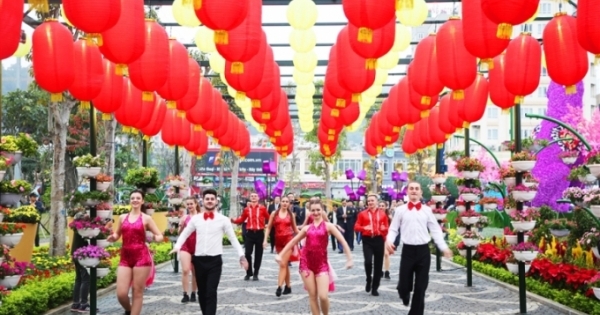 Quảng Ninh: Độc đáo với Lễ hội “Kỳ quan muôn sắc hoa”
