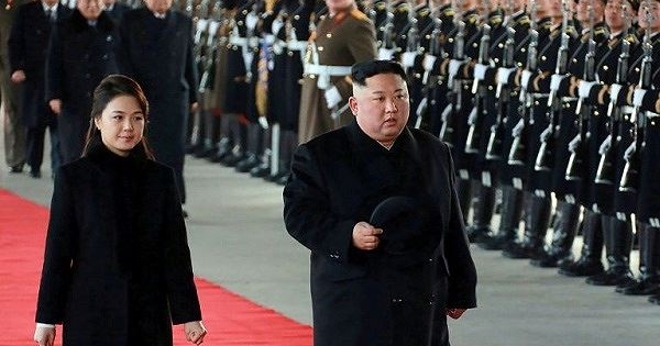 Nhà lãnh đạo Triều Tiên bất ngờ thăm Trung Quốc