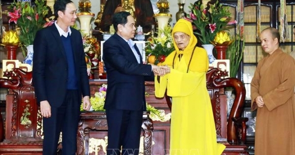 Chủ tịch Ủy ban T.Ư MTTQ Việt Nam thăm, chúc Đức Pháp chủ GHPGVN