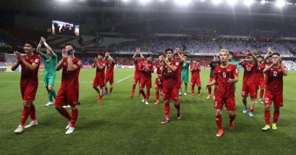 Lách qua khe cửa hẹp, ĐT Việt Nam giành vé vào vòng 1/8 Asian Cup