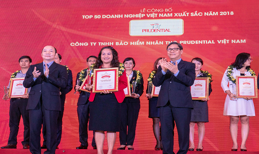 Prudential Việt Nam được vinh danh l&agrave; DN Bảo hiểm nh&acirc;n thọ xuất sắc nhất Việt Nam
