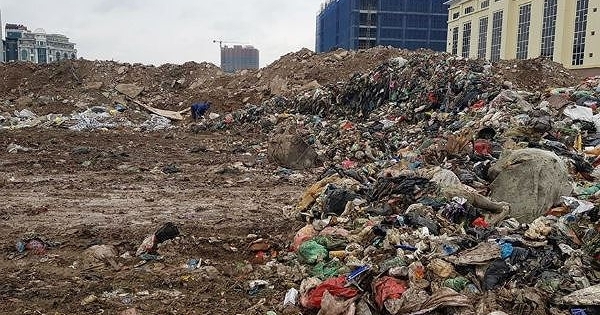 Hà Nội di dân ra ngoài vùng ảnh hưởng môi trường bãi rác Nam Sơn