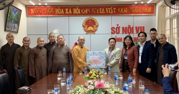 Giáo hội Phật giáo Việt Nam chúc Tết, tặng quà tại các tỉnh biên giới Tây Bắc
