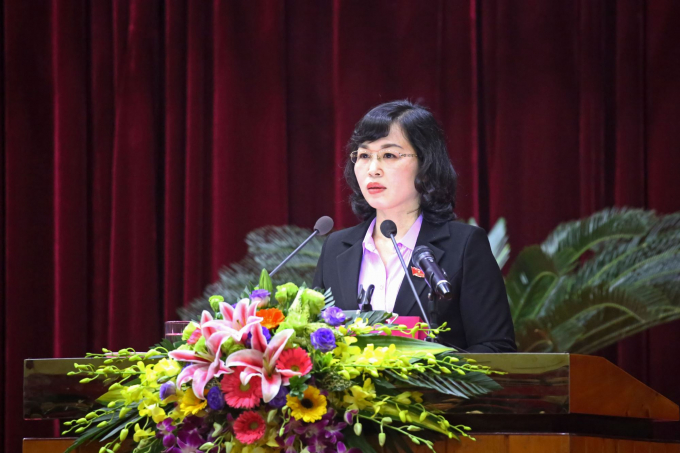 B&agrave; Trịnh Thị Minh Thanh, Ph&oacute; Chủ tịch Thường trực HĐND tỉnh, ph&aacute;t biểu tại kỳ họp.&nbsp;