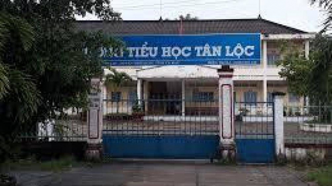 Trường Tiểu học T&acirc;n Lộc (huyện Thới B&igrave;nh, C&agrave; Mau).​​ Ảnh: T.V.&nbsp;