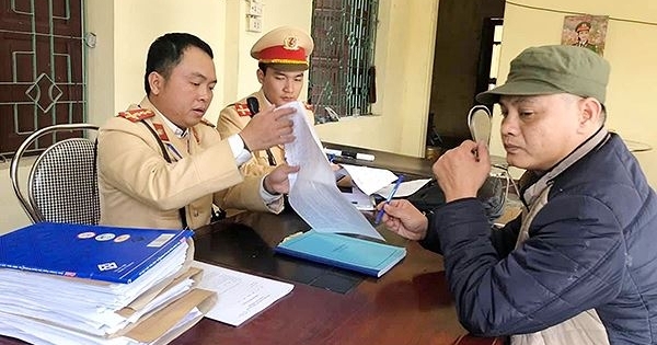 9 ngày phát hiện 8 lái xe dương tính với chất ma túy ở Nghệ An