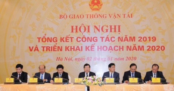 Phó Thủ tướng Trịnh Đình Dũng dự hội nghị triển khai nhiệm vụ của ngành GTVT