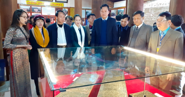 Bắc Giang: Khai mạc triển lãm, trưng bày “Mộc bản chùa Bổ Đà”