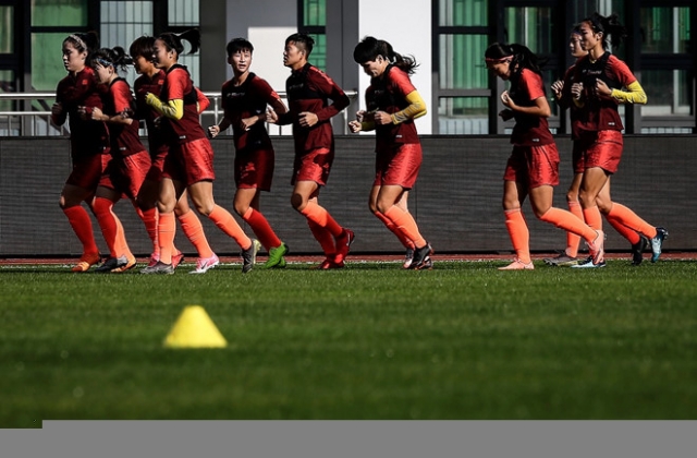 Đội tuyển nữ Trung Quốc bị cách ly khi đến Australia do lo ngại virus corona