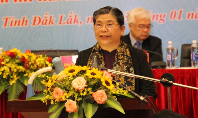 Đồng chí Tòng Thị Phóng, Ủy viên Bộ Chính trị, Phó Chủ tịch Thường trực Quốc hội phát biểu khai mạc Hội thảo.