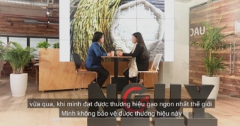 Bà Vũ Kim Hạnh: 